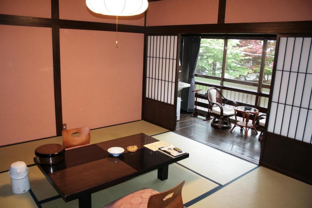 Mikunitoge Onsen Oyado Honjin Hotel Yuzawa  Room photo